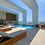 Bay View Duplex In Bocagrande